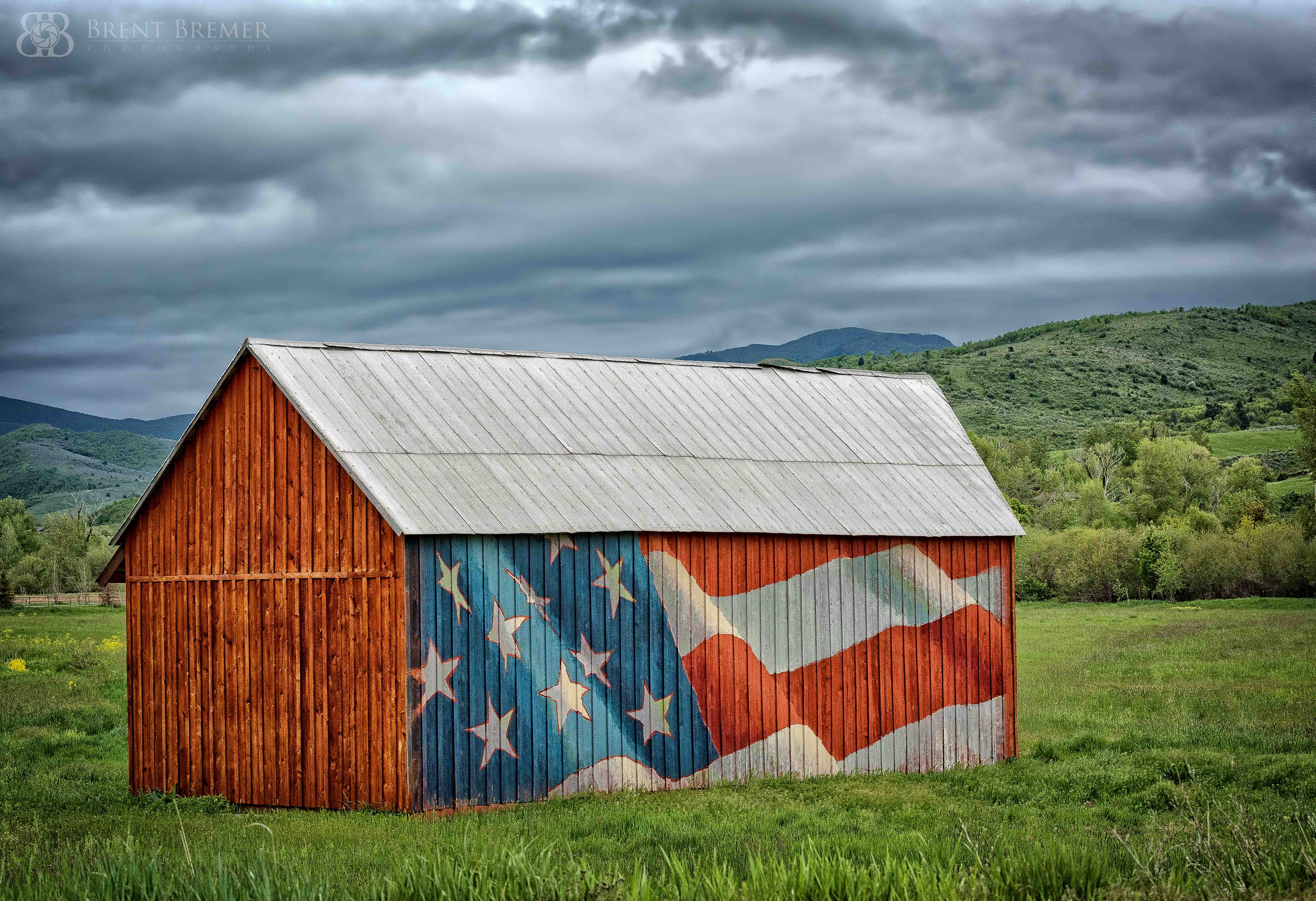 Utah US Flag Barn